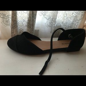 Torrid black  8 wide shoes.